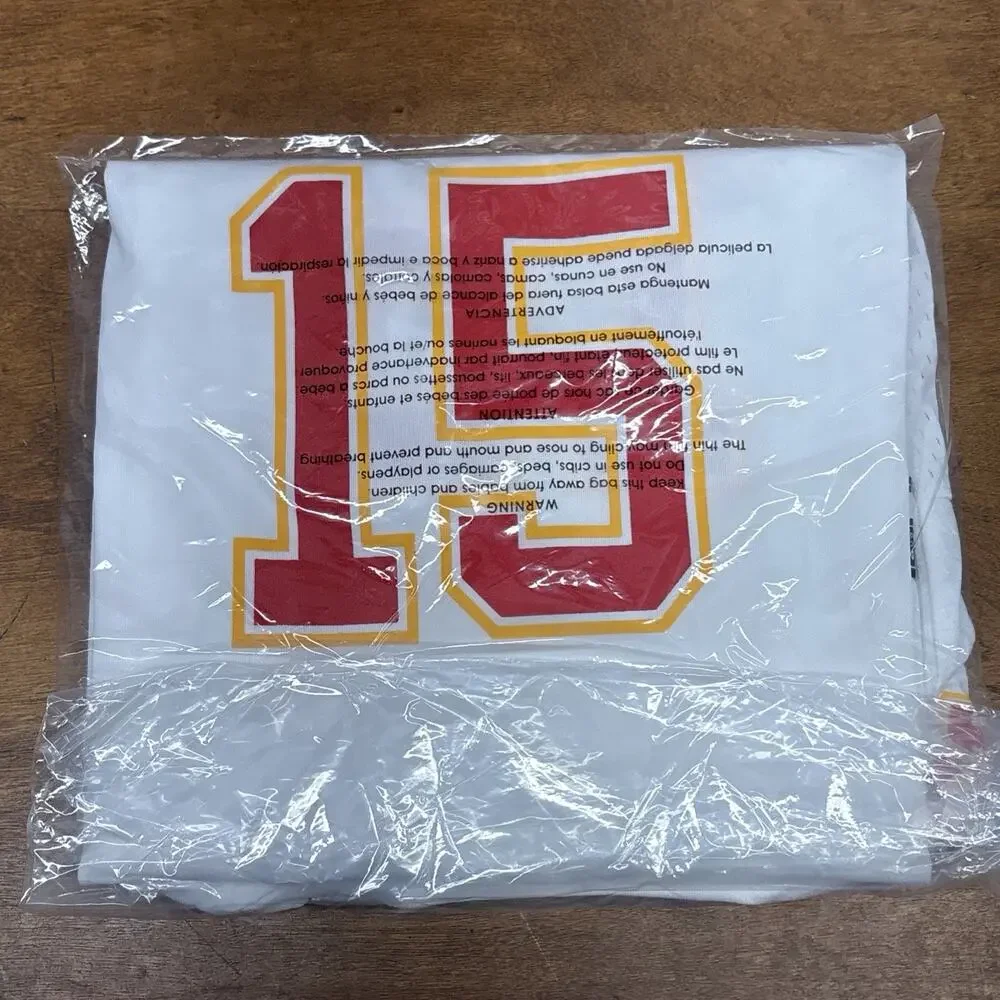 NEW KC Chiefs Patrick Mahomes WOMENS S White Jersey Super Bowl LIX Patch $150